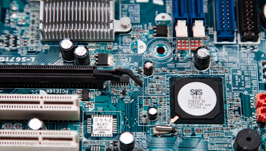 Yarı İletken (Semiconductor)